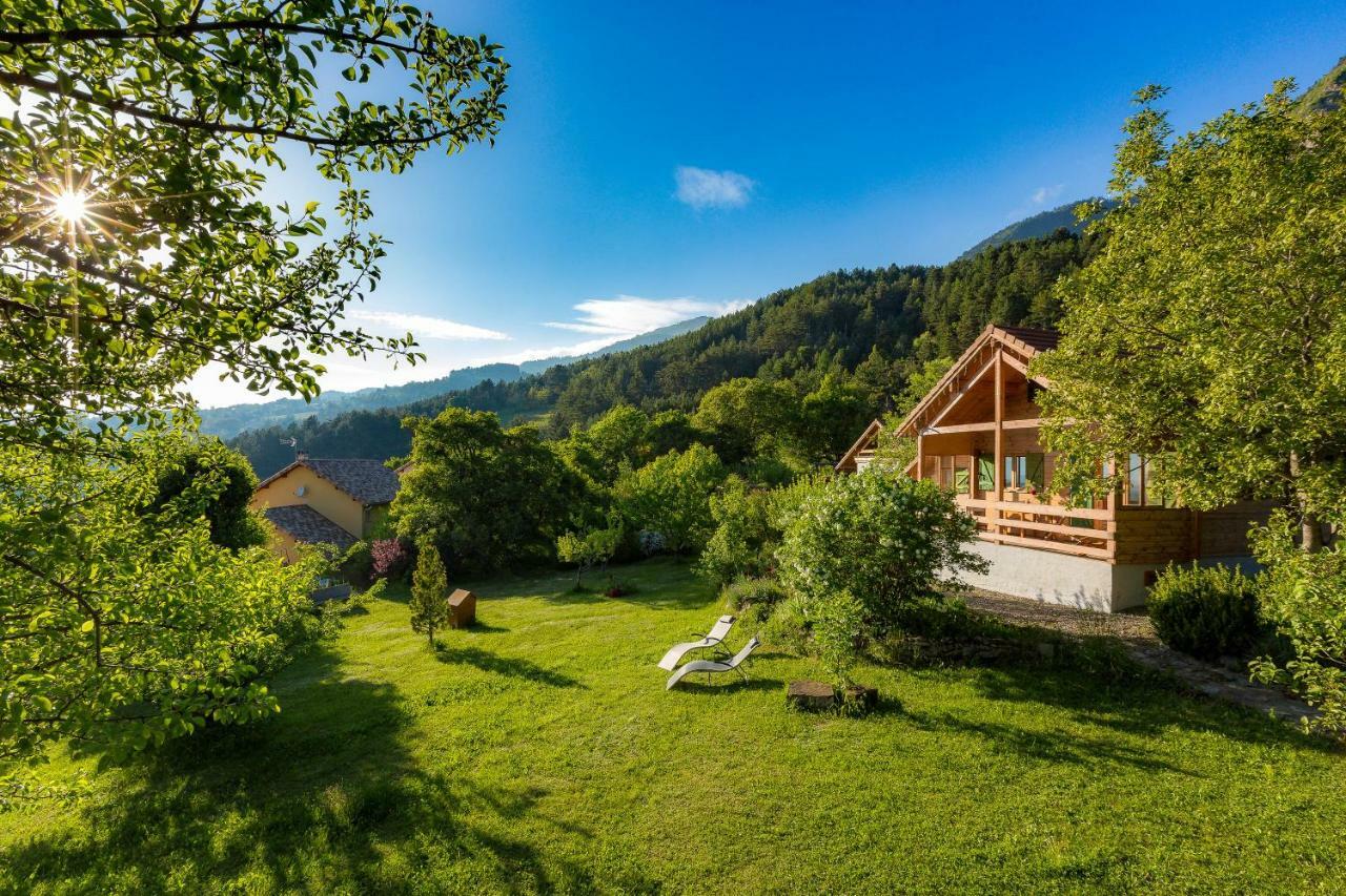 Chalet Carpe Diem La Batie-Neuve Bagian luar foto